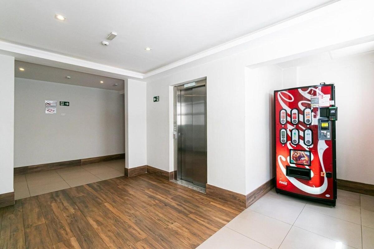 Ferienwohnung Novo E Rustico Studio No Centro-Sp/Metro Luz São Paulo Exterior foto